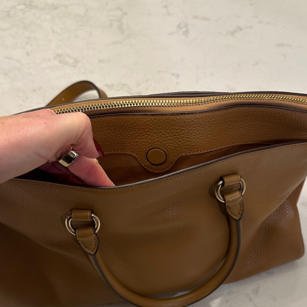 Coach Brown Leather Shoulder Bag - Picture 3 of 8